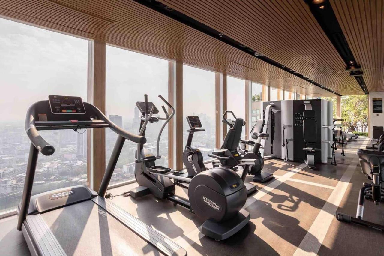 2 Bedroom Luxury Apartment 3 Min Walk From Bts Ekkamai Bangkok Bagian luar foto