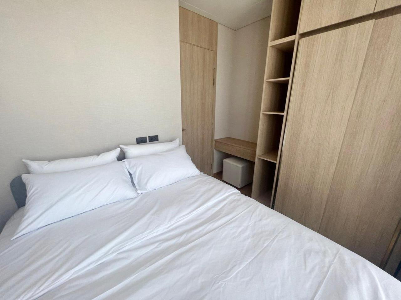 2 Bedroom Luxury Apartment 3 Min Walk From Bts Ekkamai Bangkok Bagian luar foto
